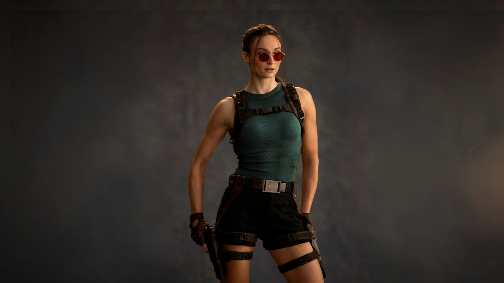 Imagem de Sophie Turner como Lara Croft